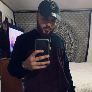 Meet your Posher, Julian